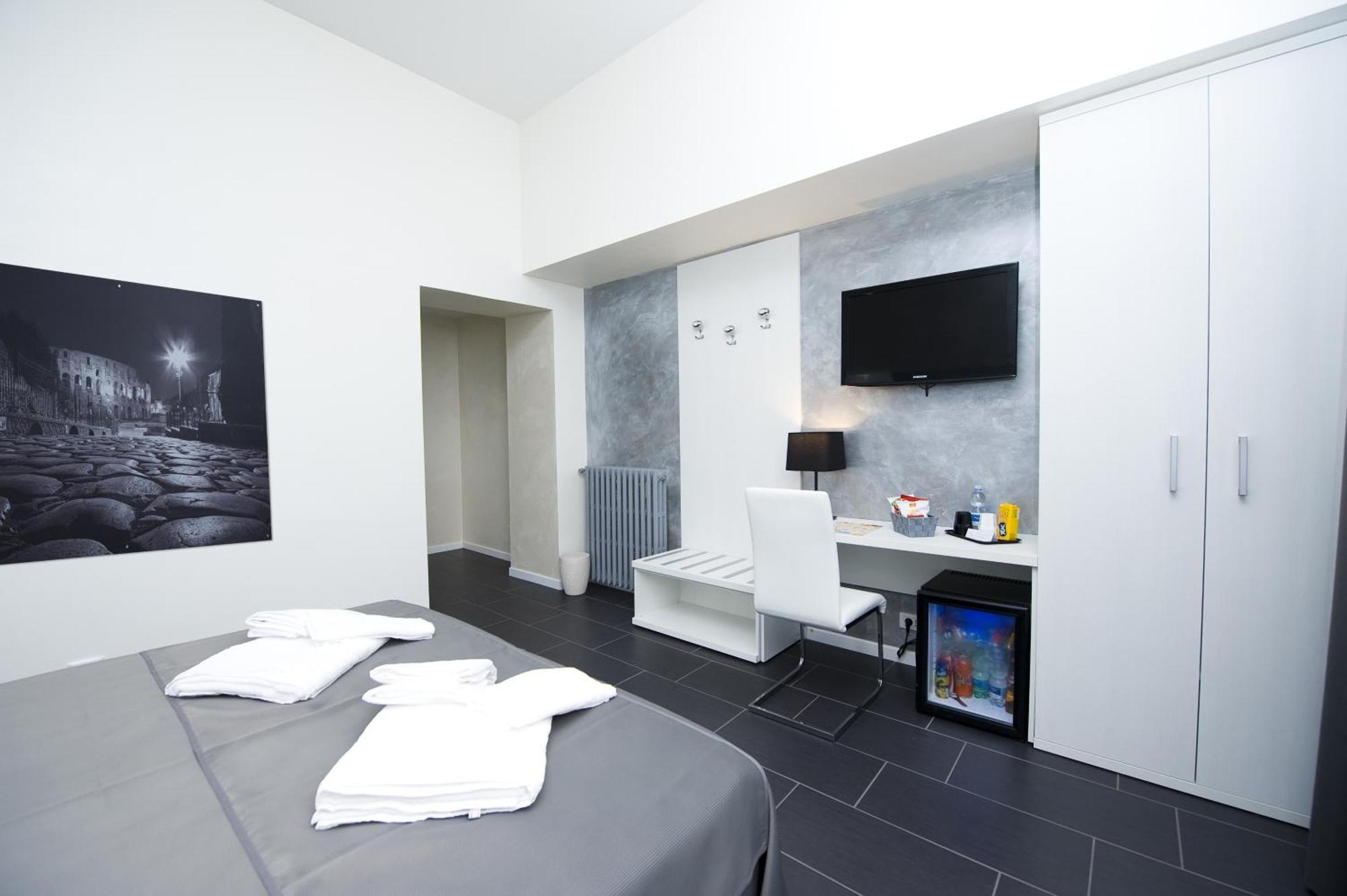 Grey&White Hotel Rome Ruang foto