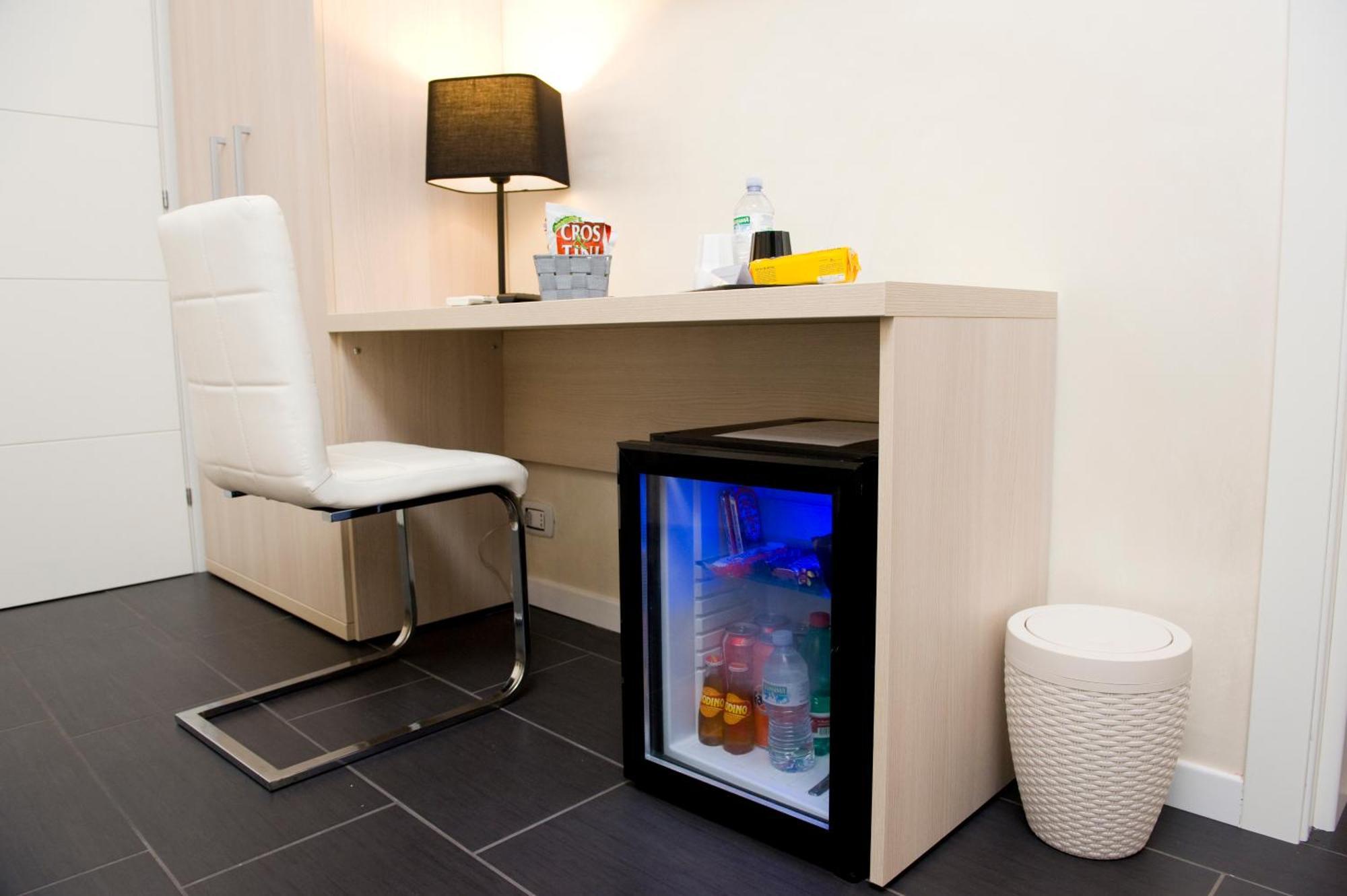 Grey&White Hotel Rome Ruang foto