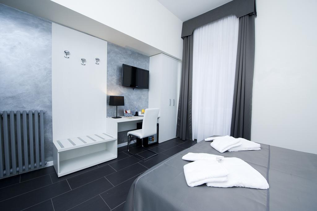 Grey&White Hotel Rome Ruang foto